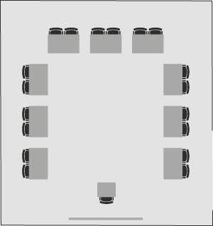 U-Form Bestuhlung im Schulungsraum R09 im Ebbtron Solingen – ideal für Workshops, Schulungen und interaktive Firmenevents.